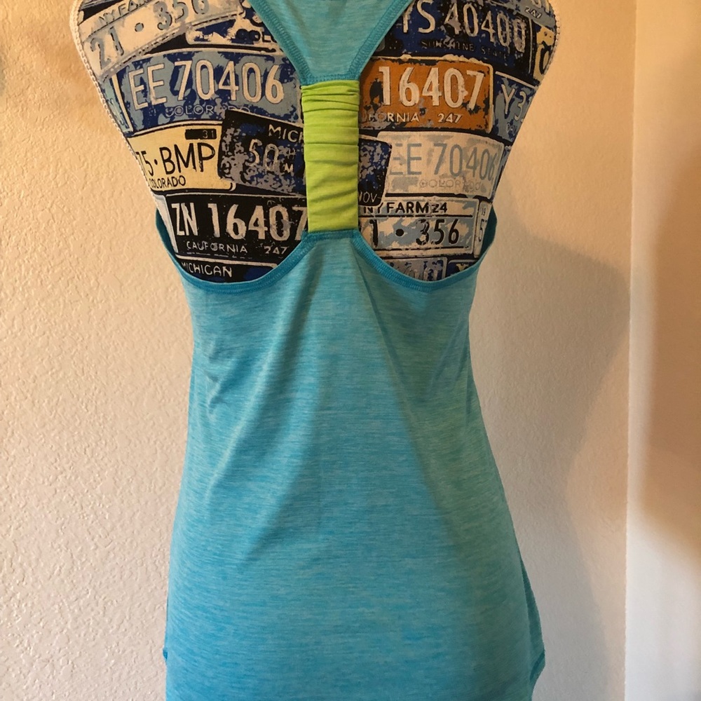 Women’s workout tank